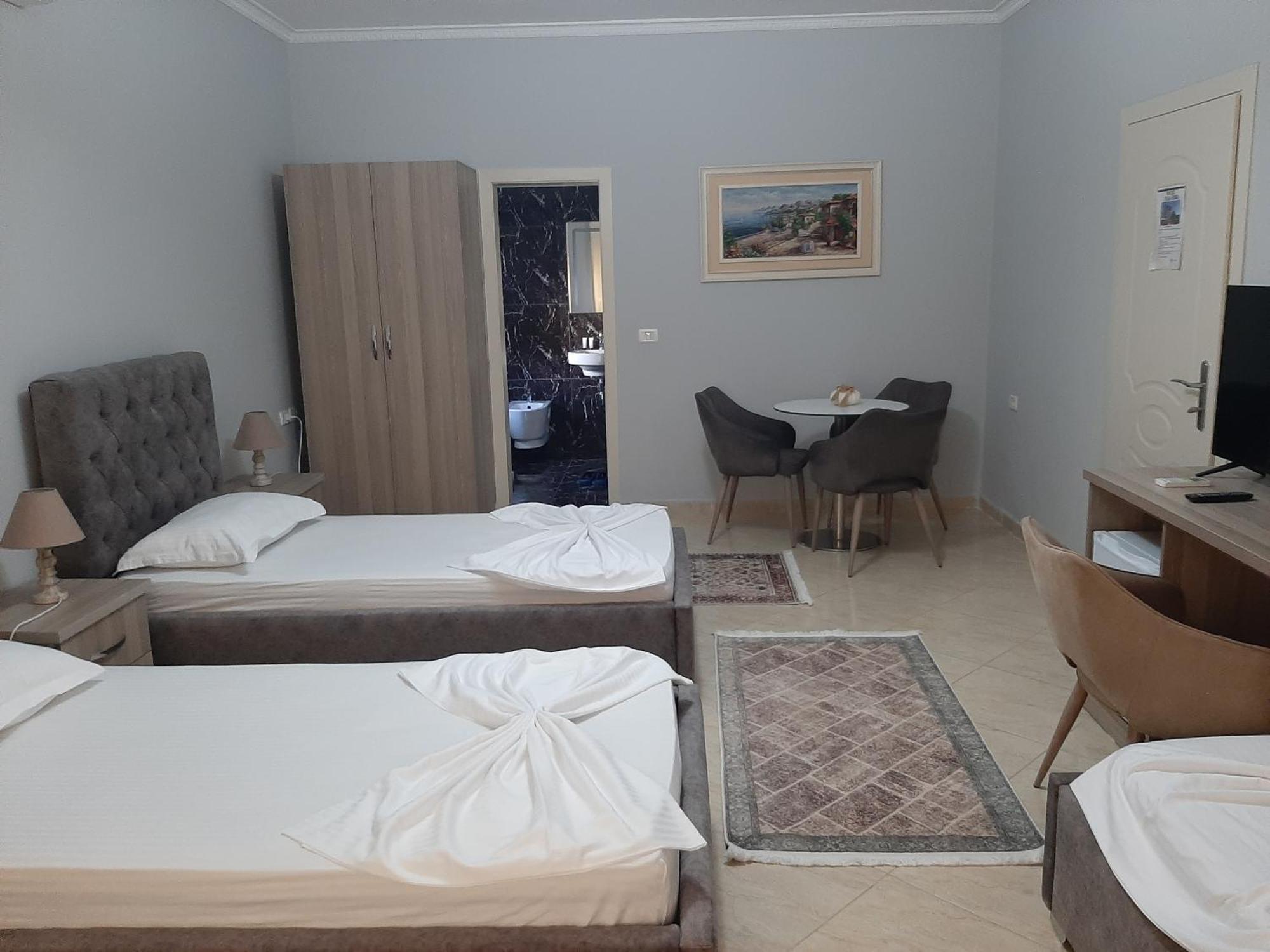 Hotel Vila Arbri Berat Zewnętrze zdjęcie