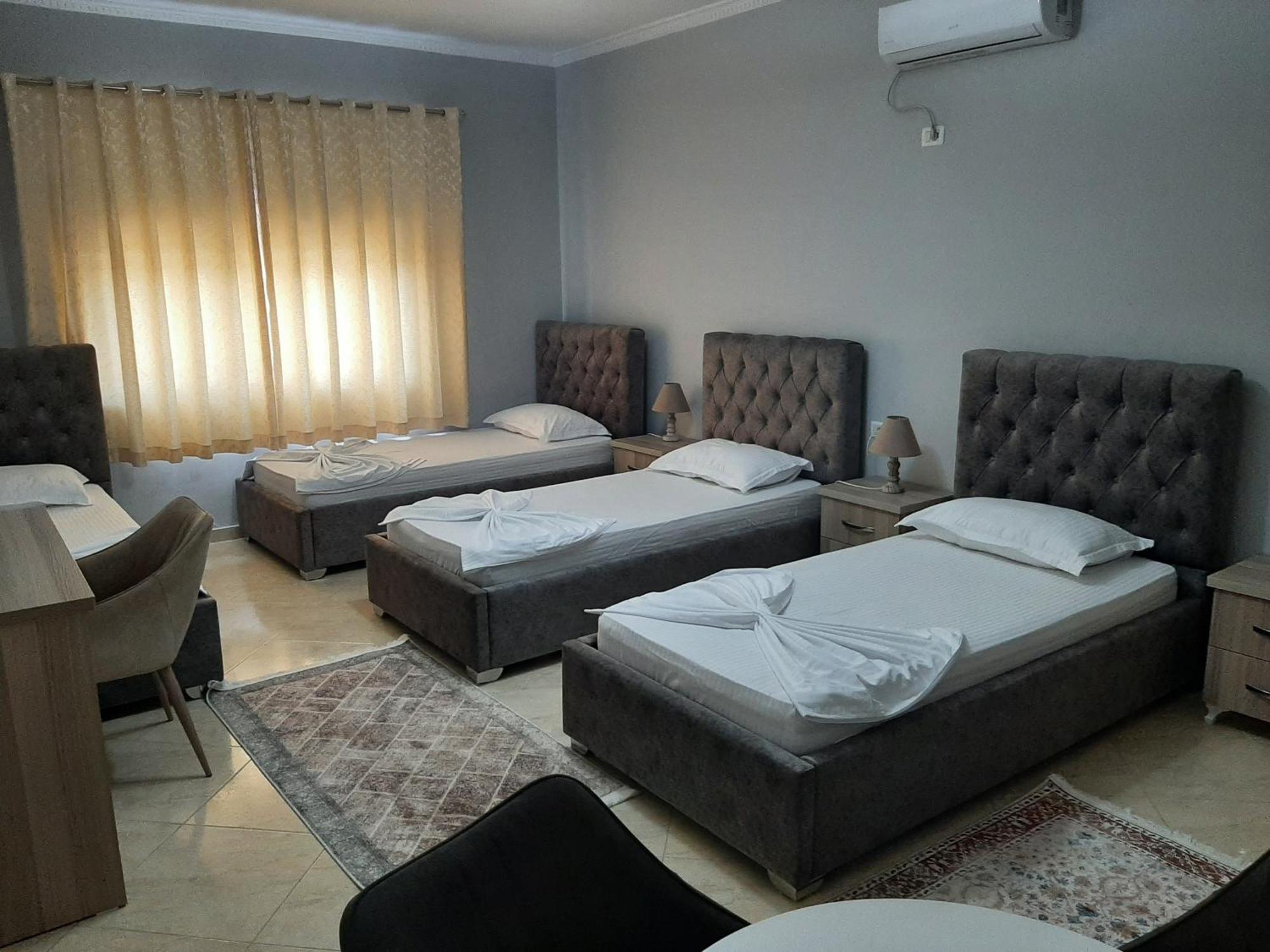 Hotel Vila Arbri Berat Zewnętrze zdjęcie