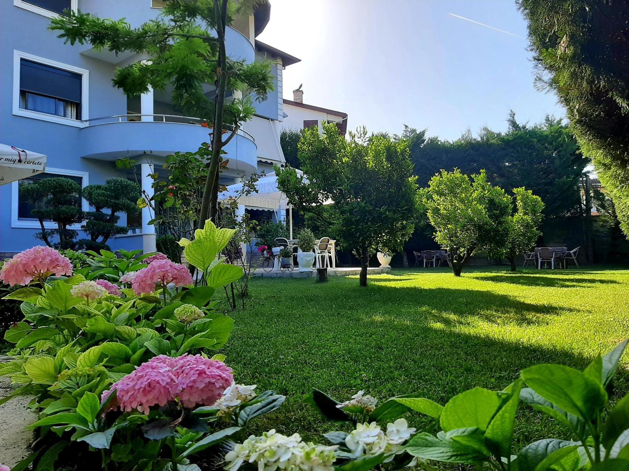 Hotel Vila Arbri Berat Zewnętrze zdjęcie