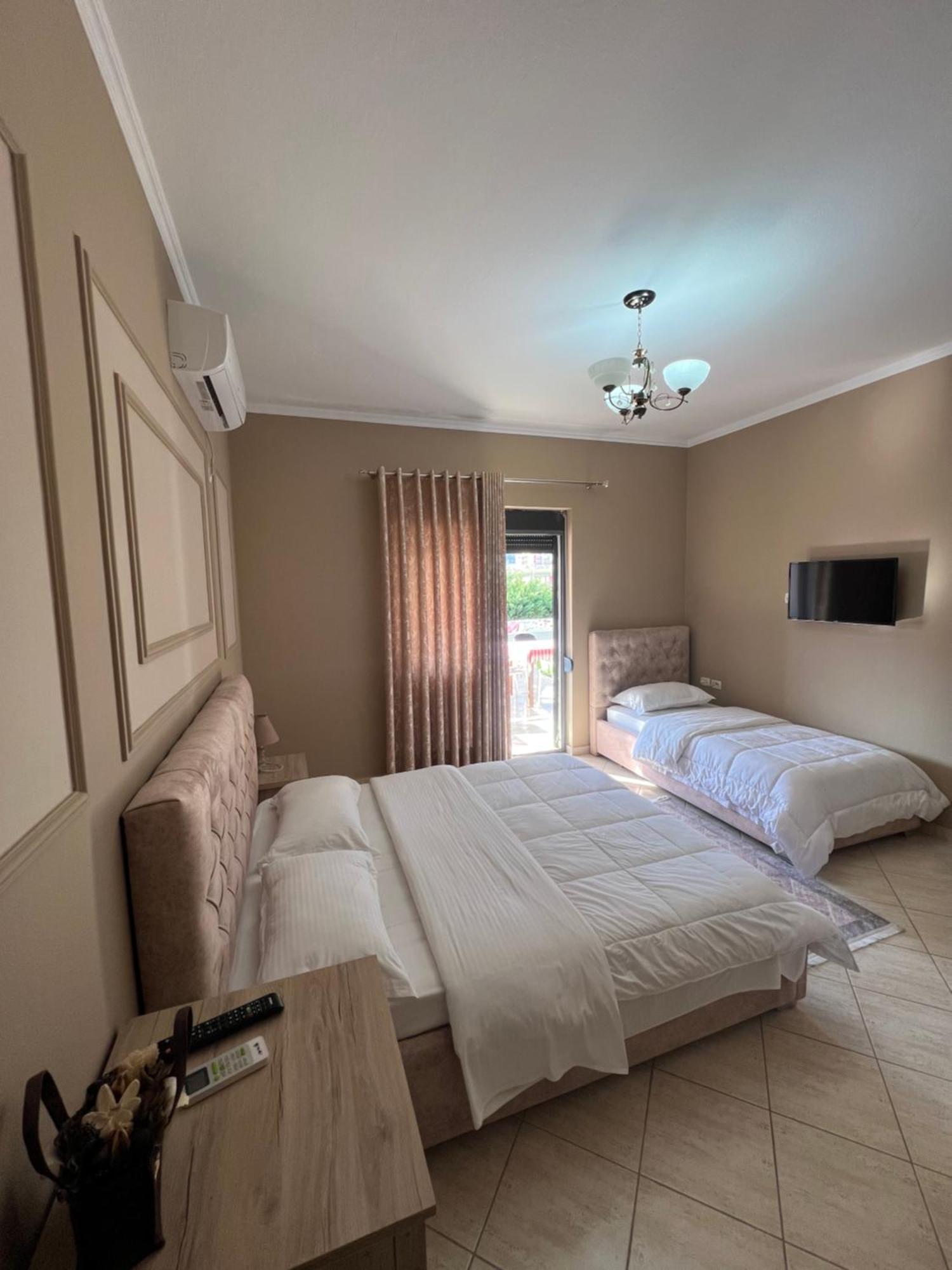 Hotel Vila Arbri Berat Zewnętrze zdjęcie