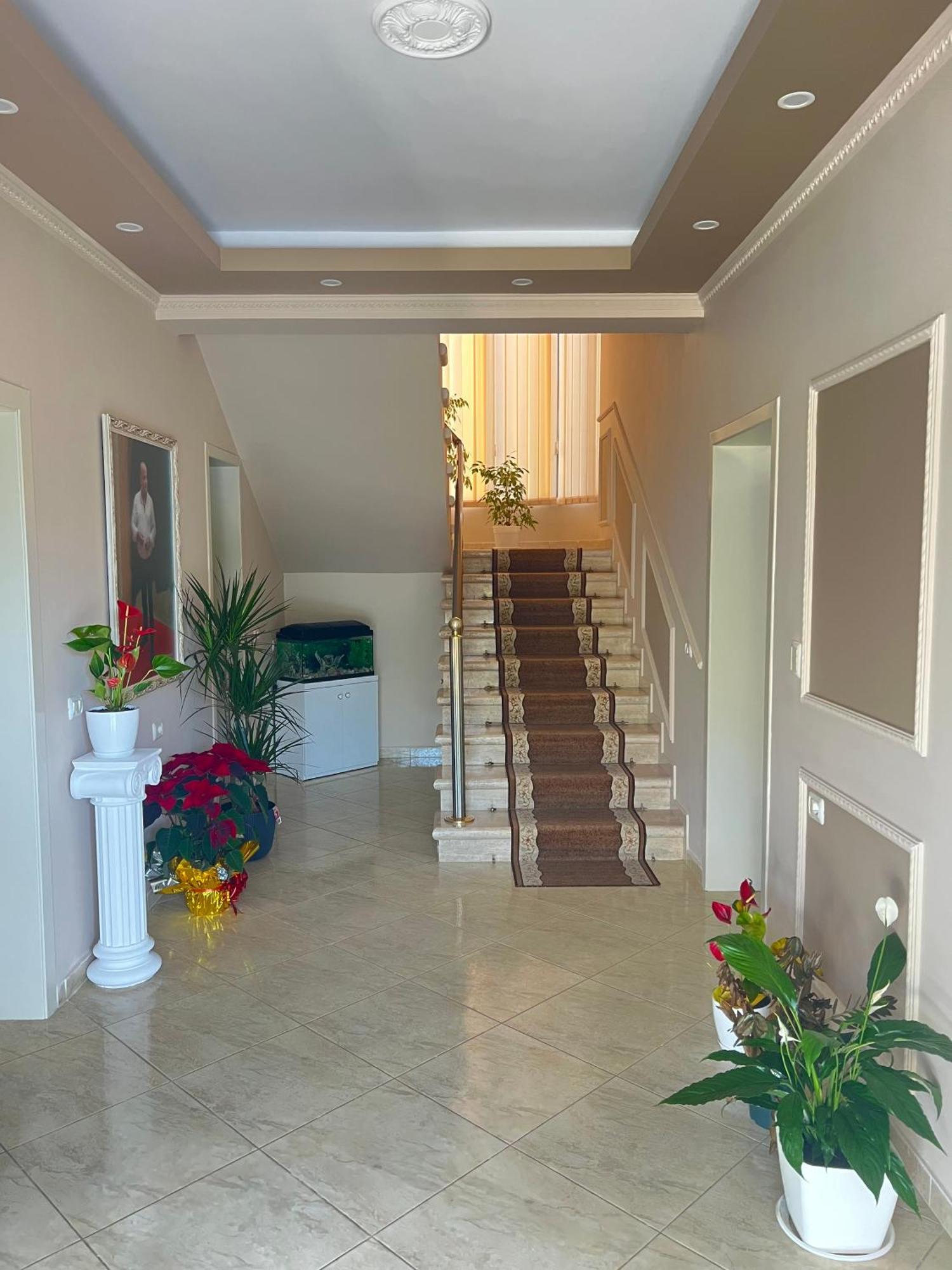 Hotel Vila Arbri Berat Zewnętrze zdjęcie