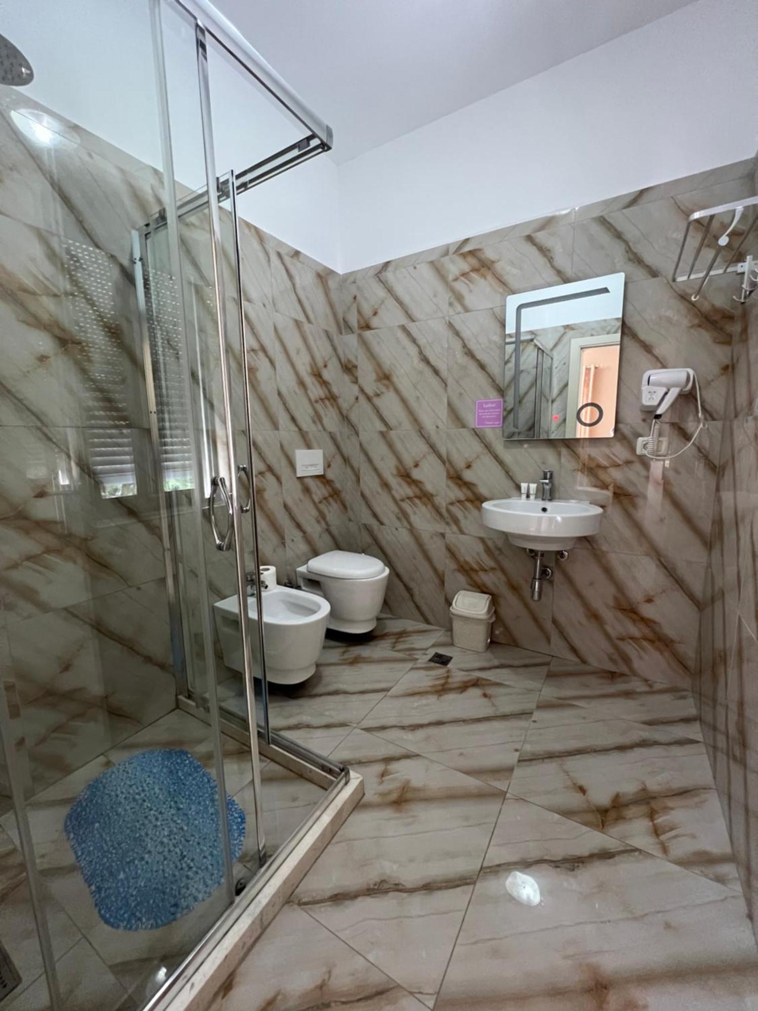Hotel Vila Arbri Berat Zewnętrze zdjęcie